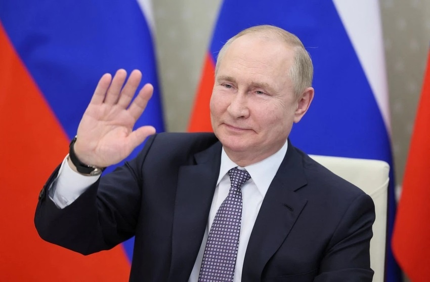 President Putin extends New Year greetings to Vietnam